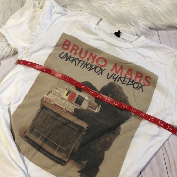 Bruno Mars Concert Tee Size M - Picture 6 of 7